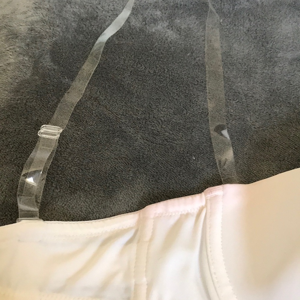Bra - Picture 2 of 2